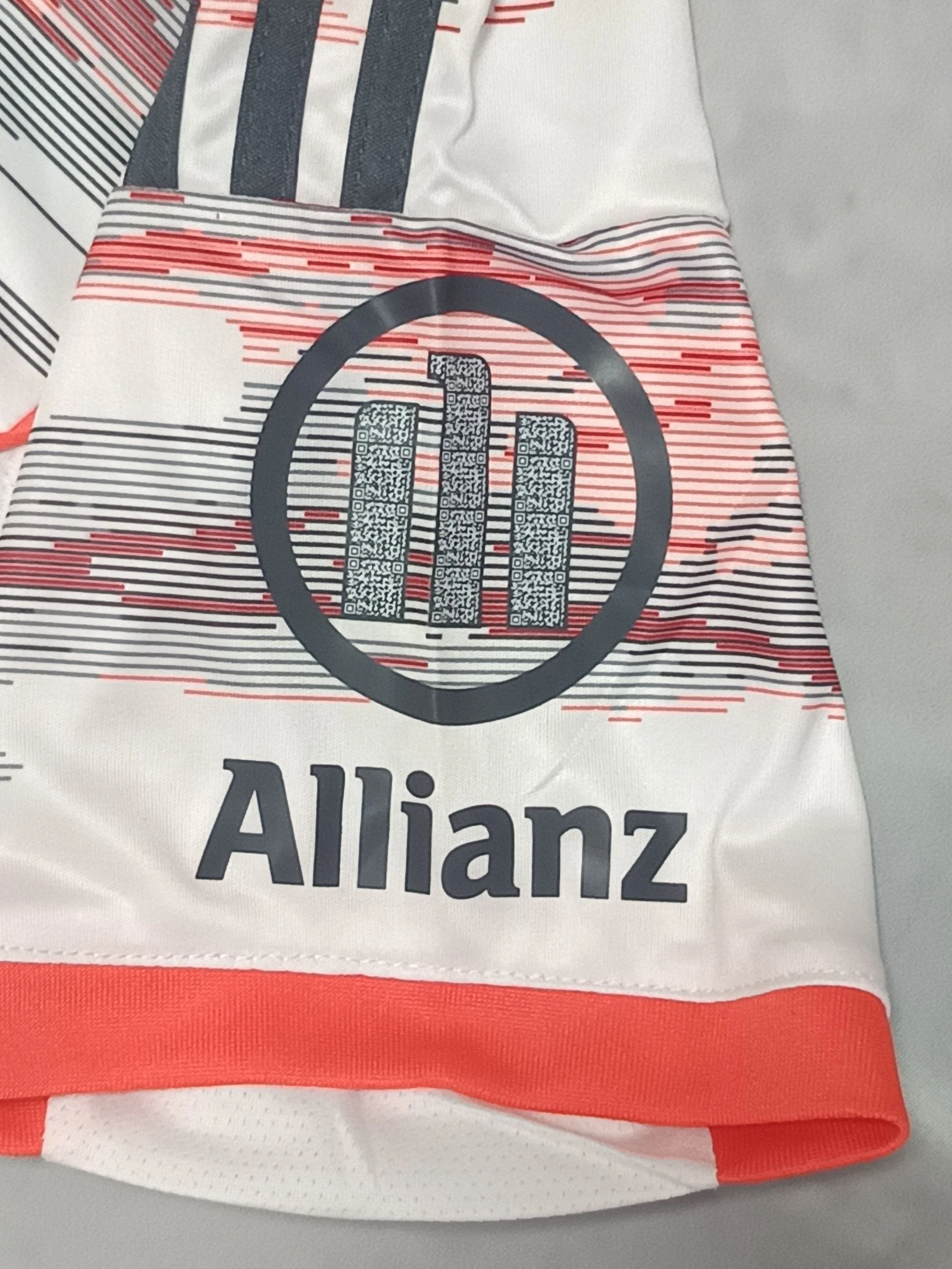 Tricot Bayern Munich 25/26 Musiala #42 – photo 5